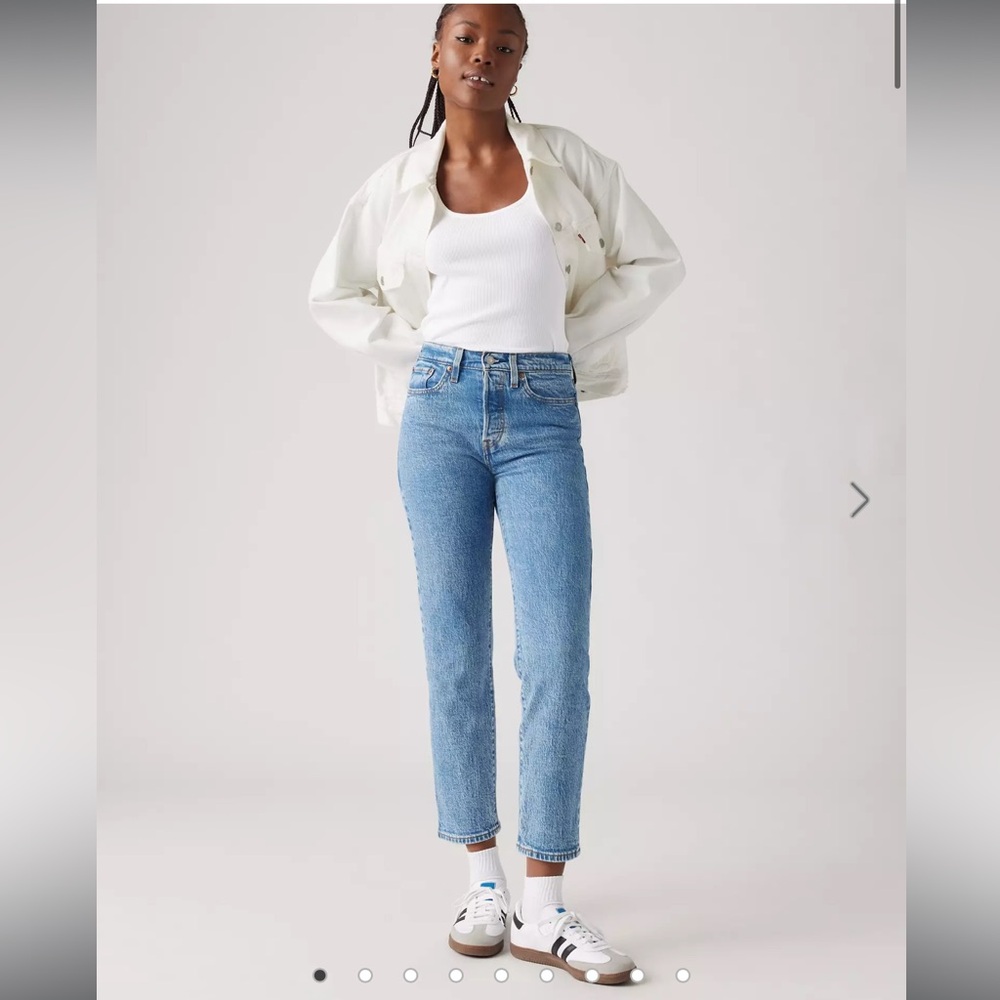 Levi’s Wedgie Straight Denim Jeans